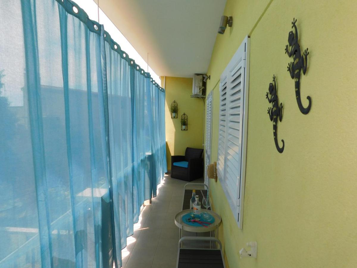 Apartment Dalmatia Ketty Makarska Exterior foto
